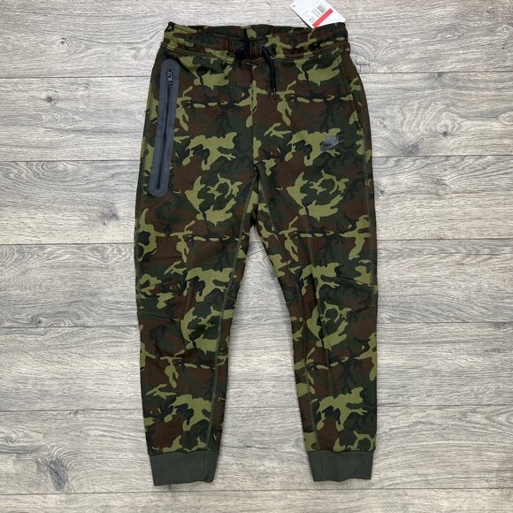 Nike Tech Fleece Camo Joggers Size Large Kids Green Black Slim Fit $100